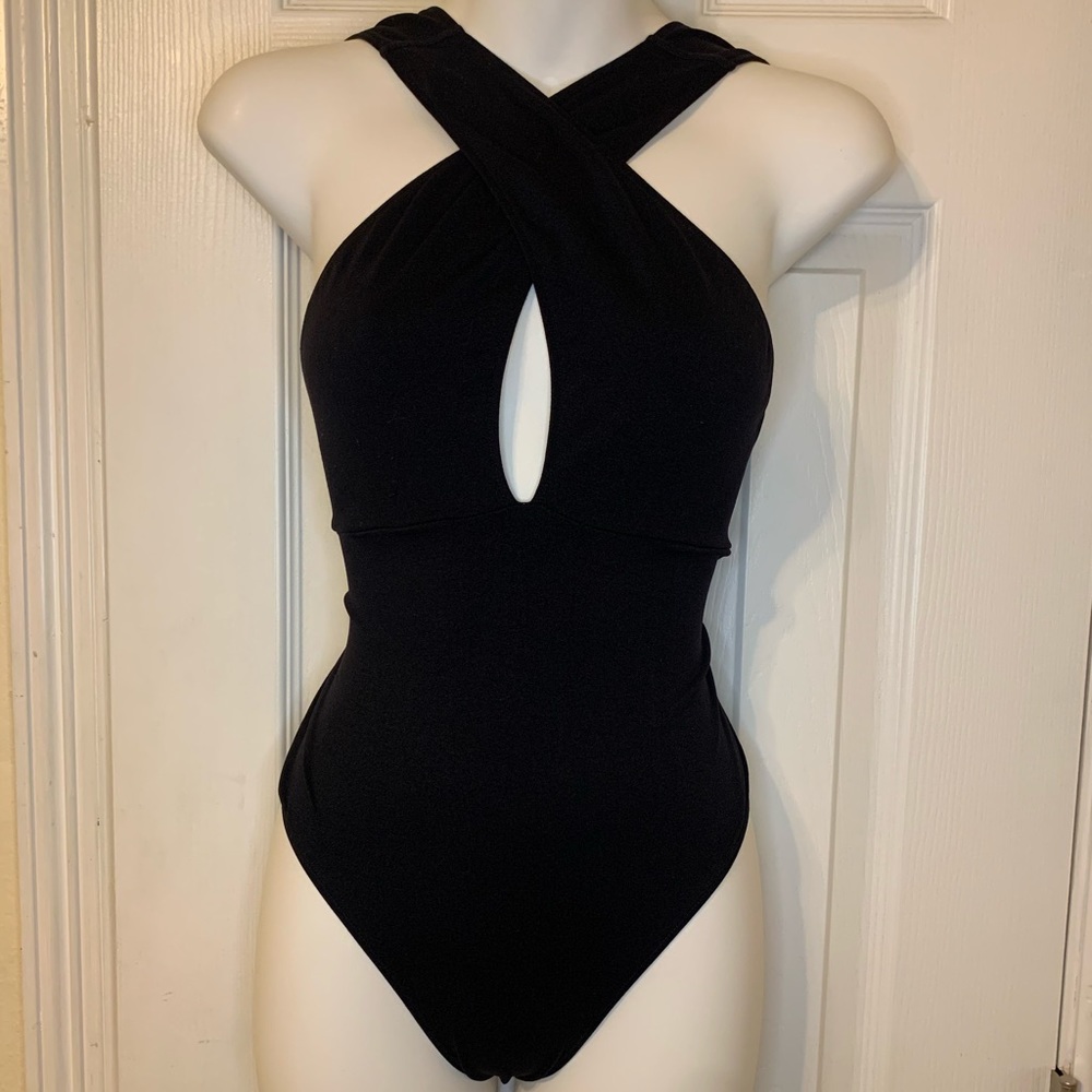 ❌❌SOLD ❌❌🖤 Bodysuit 🖤